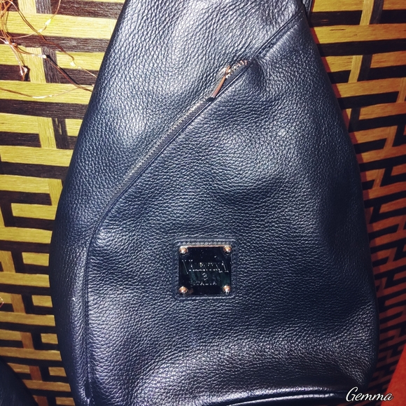 Valentina Italian Black Leather Backpack Handbag - Picture 11 of 11